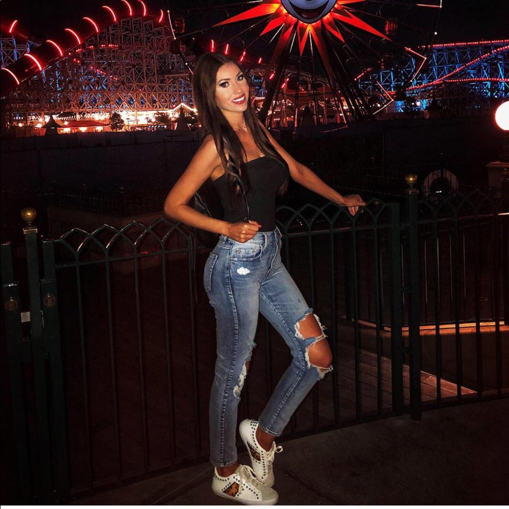 Meet your Posher, Jordyn